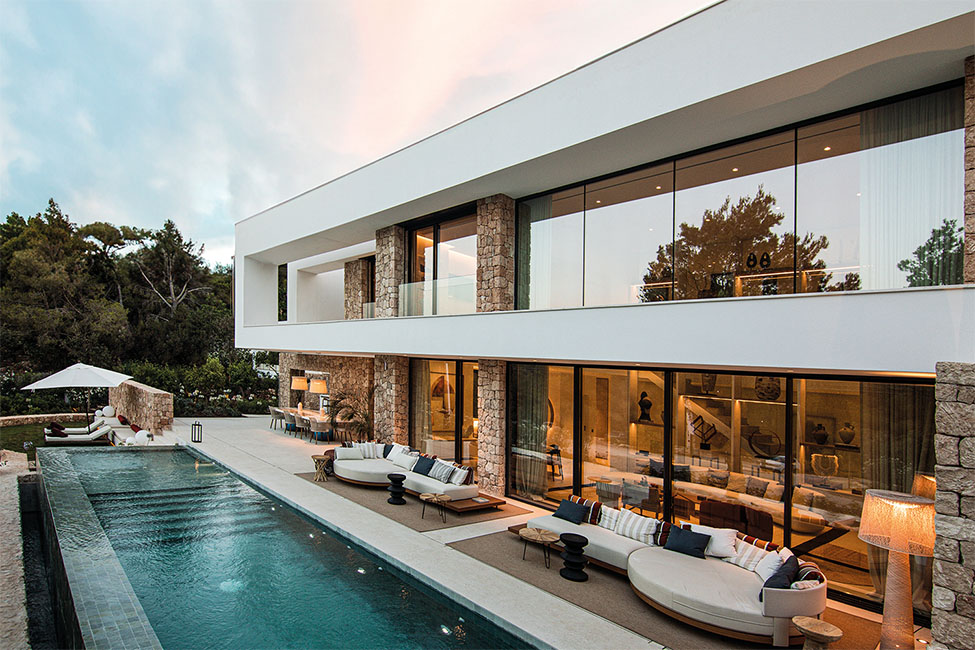 Exclusive Villas by the Golf Course