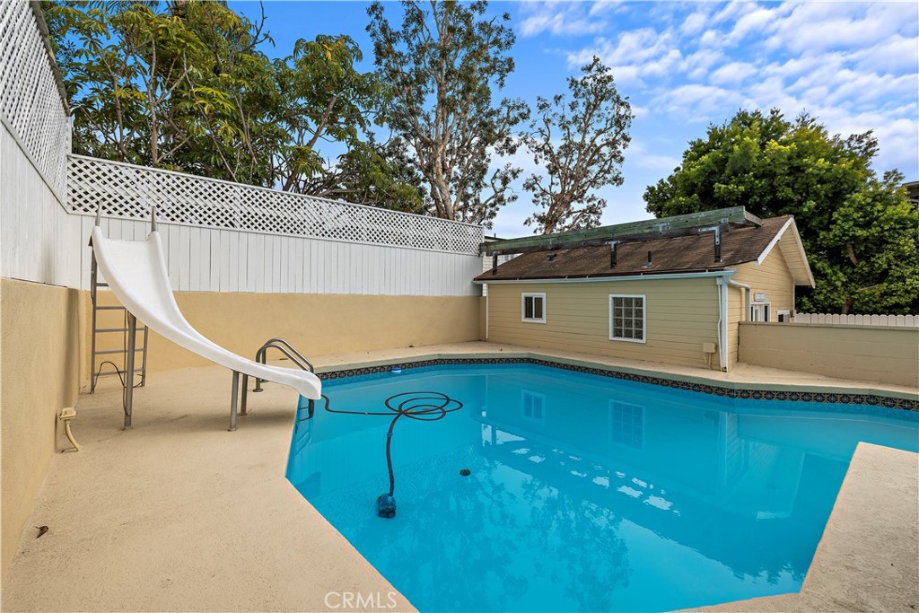 Classic Laguna Beach Cottage for Lease