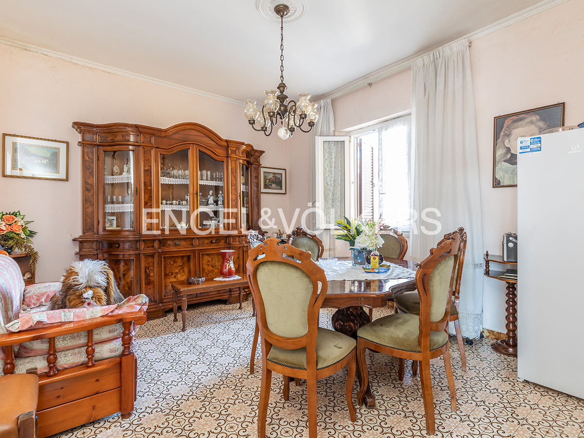 Versatile apartment in Morena