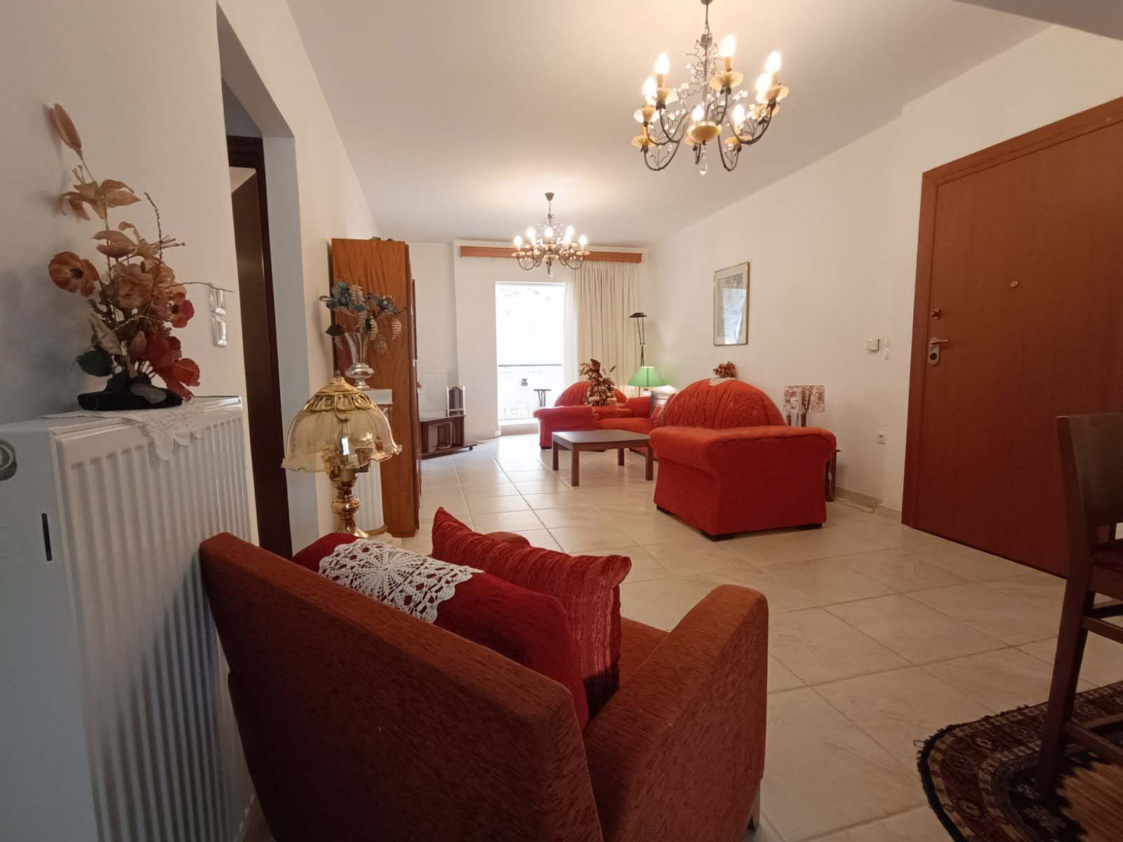 Cozy 2-bedroom apartment 83 m²