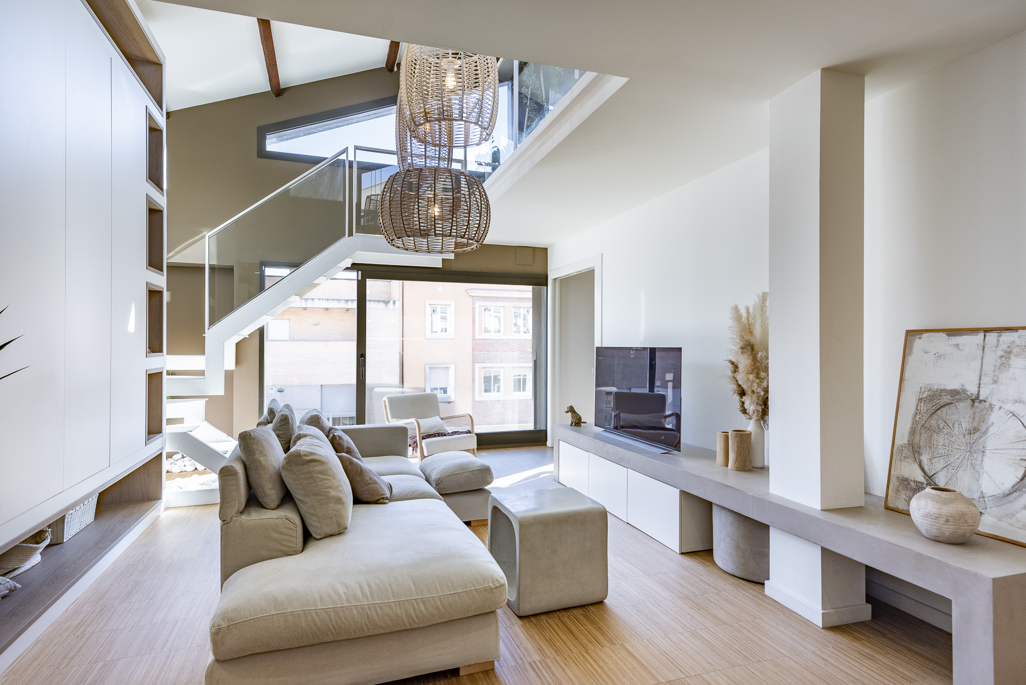 Designer duplex penthouse near the sea and park