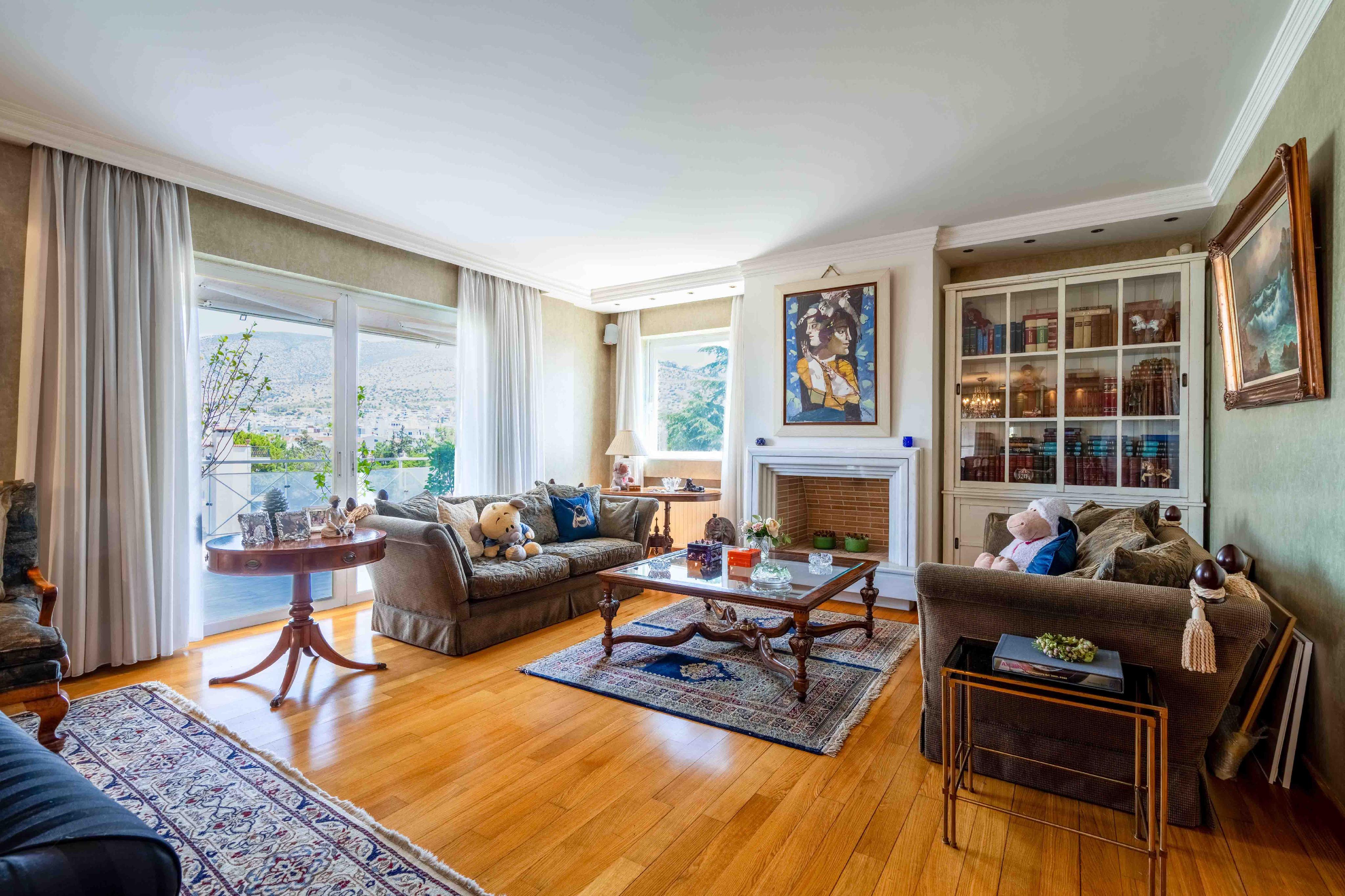 Luxury Penthouse in Central Glyfada with Sea View and Rooftop Terrace
