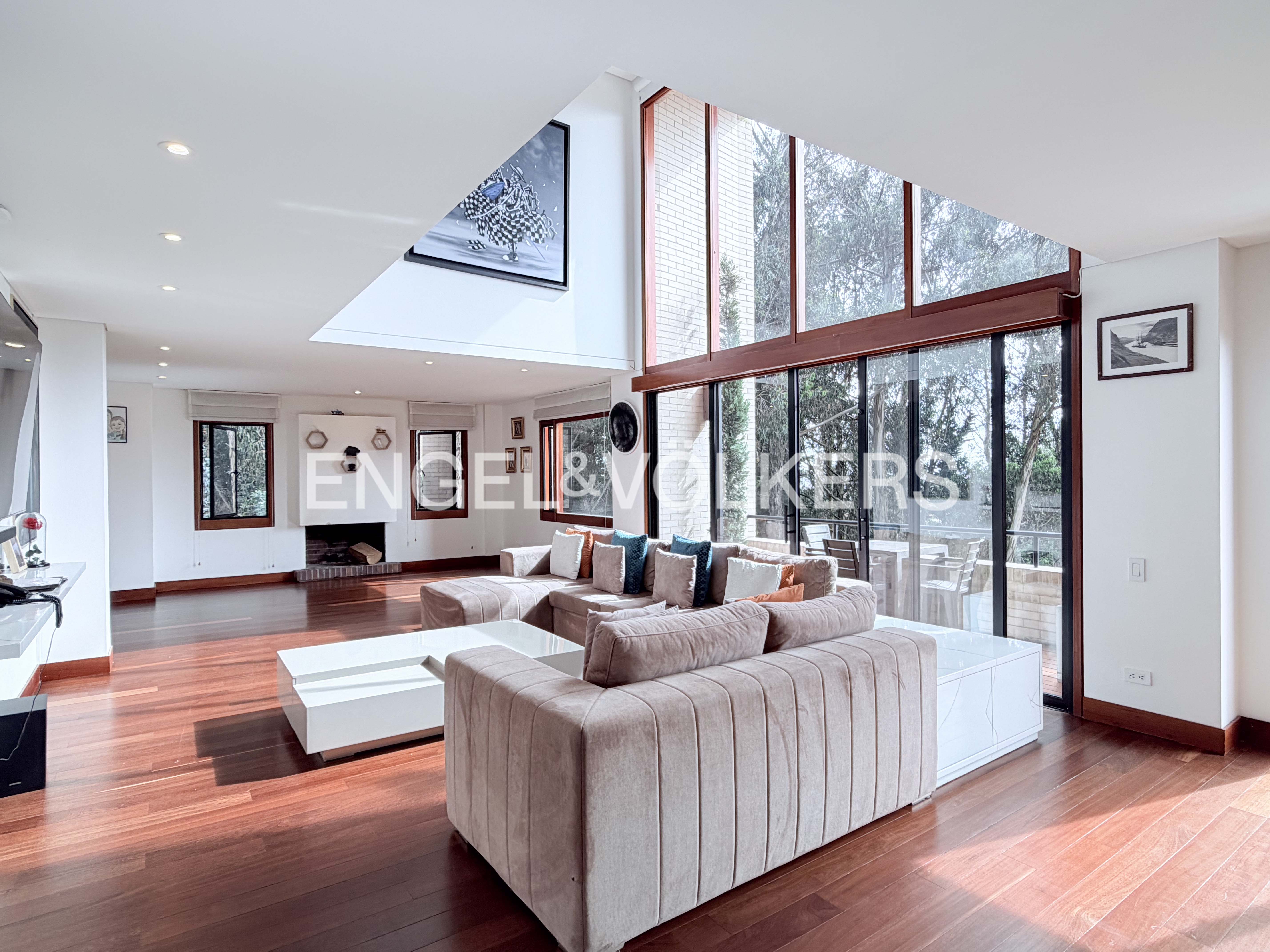 Casa para venta en Bosque Medina