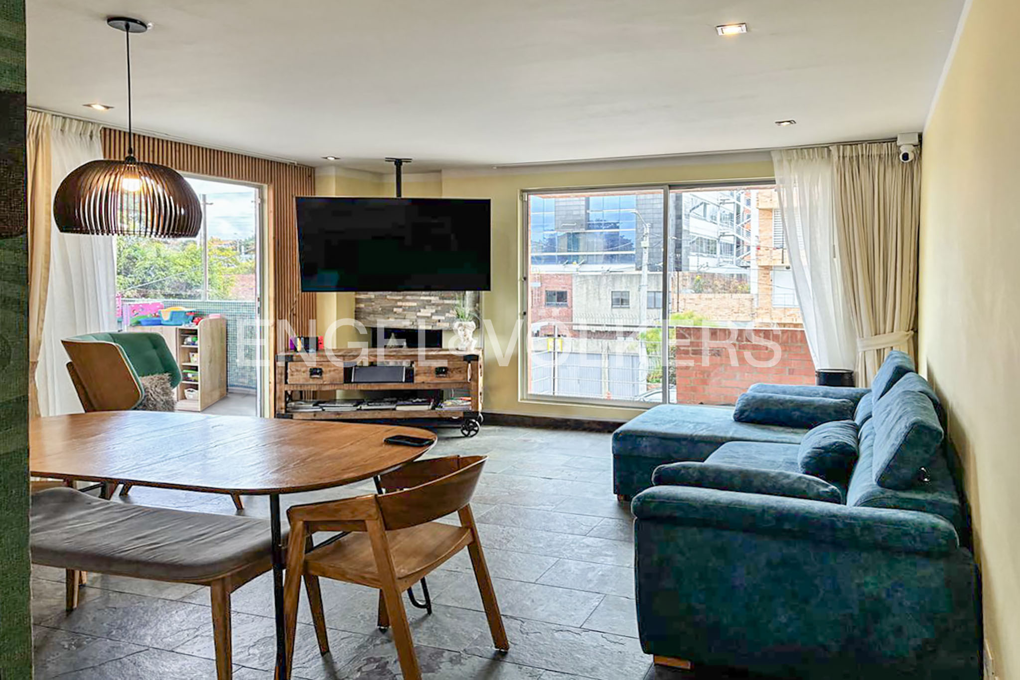 Apartamento con terraza para venta en Chicó Navarra