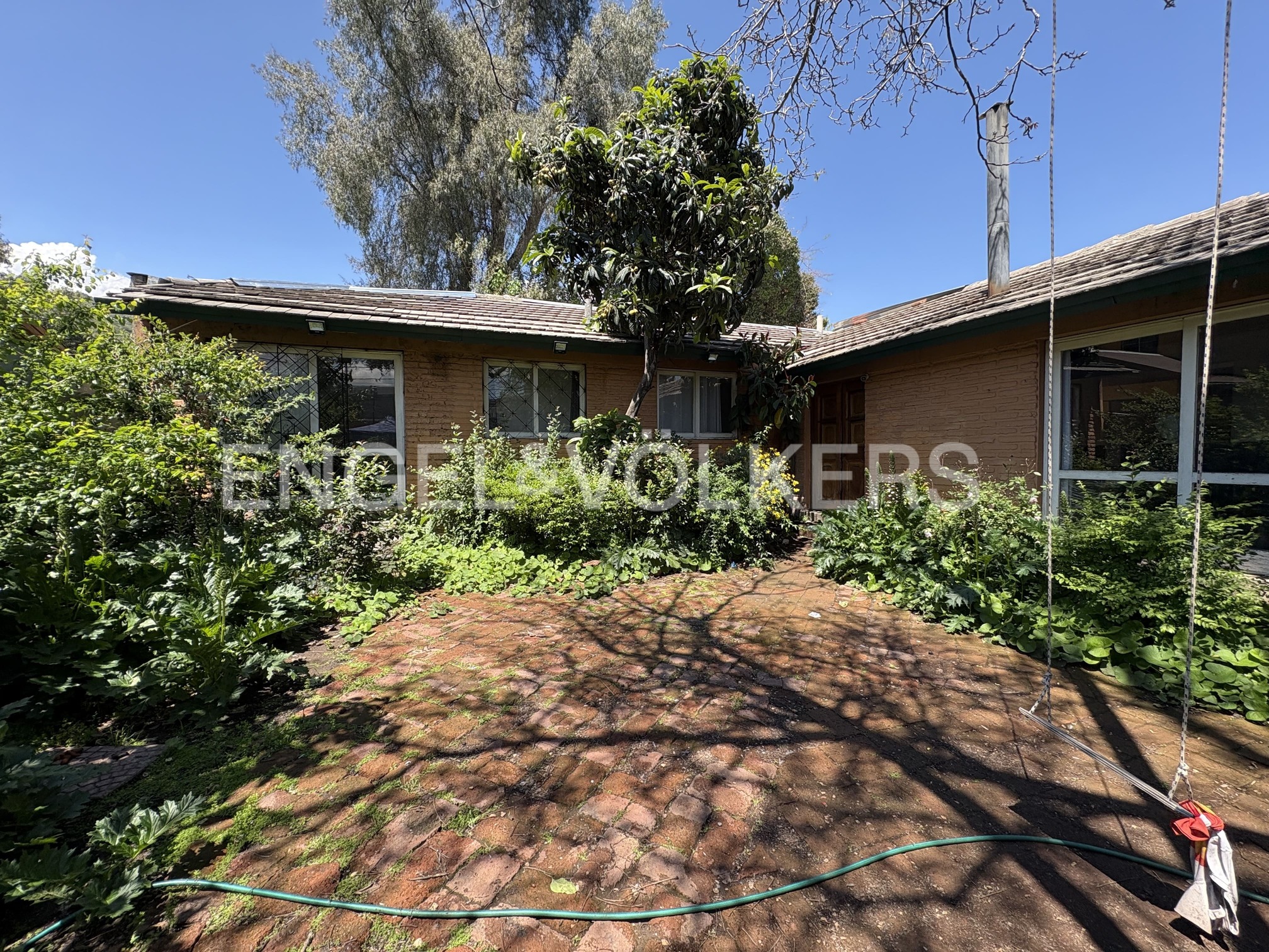 Casa en terreno con gran potencial cerca de Plaza San Enrique