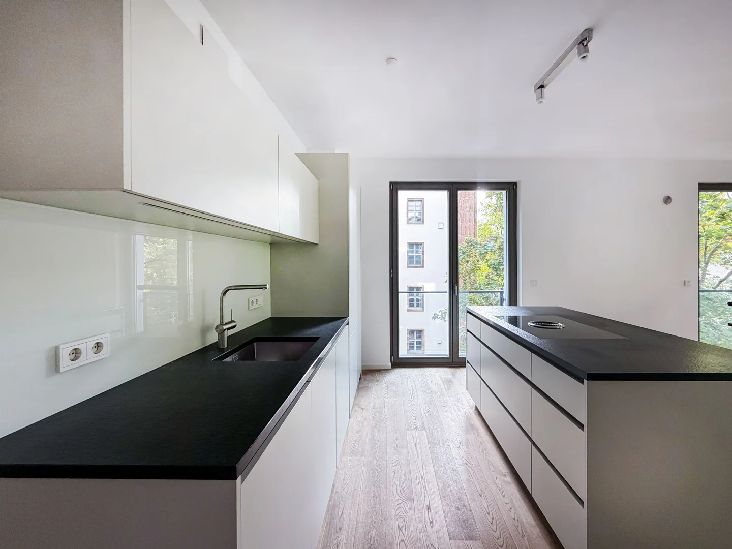 Familienfreundliches Neubau-Domizil mit zwei Balkonen nahe dem Lietzensee - Foto 5