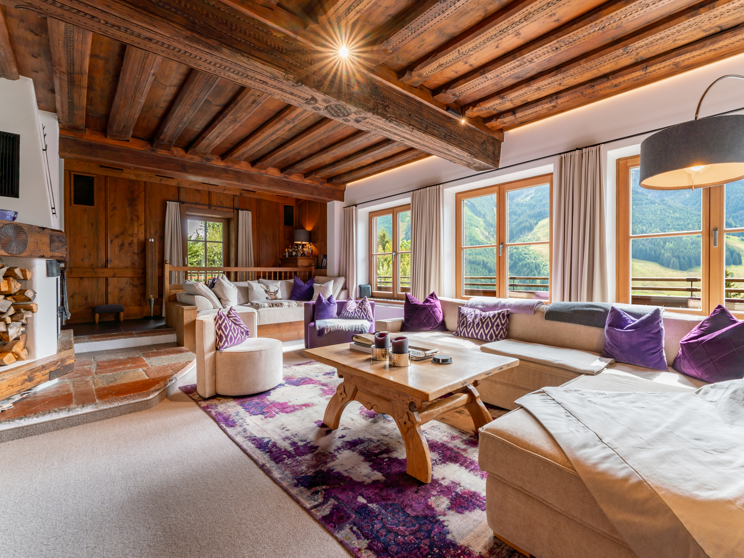 Ski-In/Ski-Out in Saalbach – Chalet with Second Residence