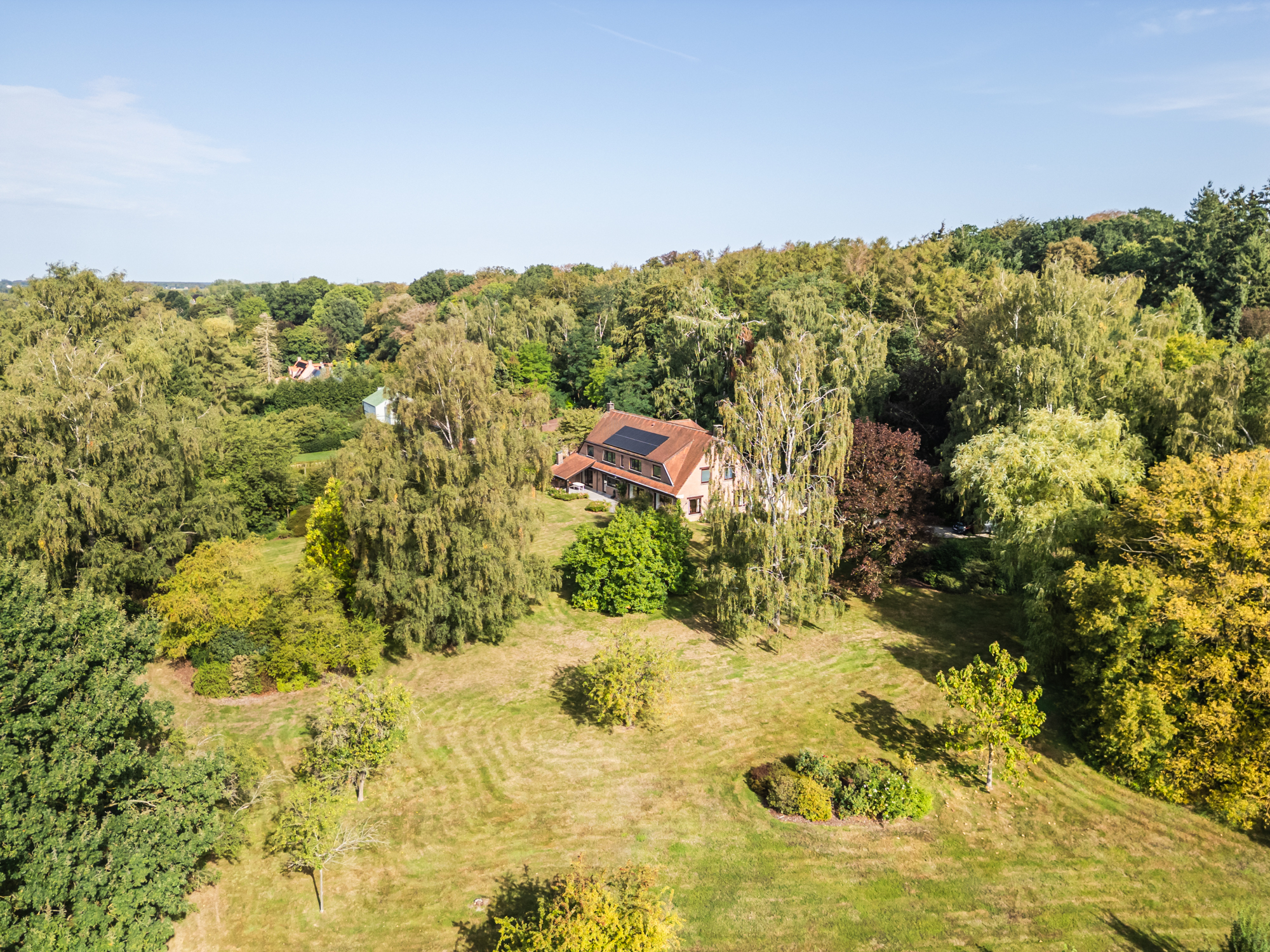 Spacieuse villa à haut potentiel au coeur du Bois de Mai