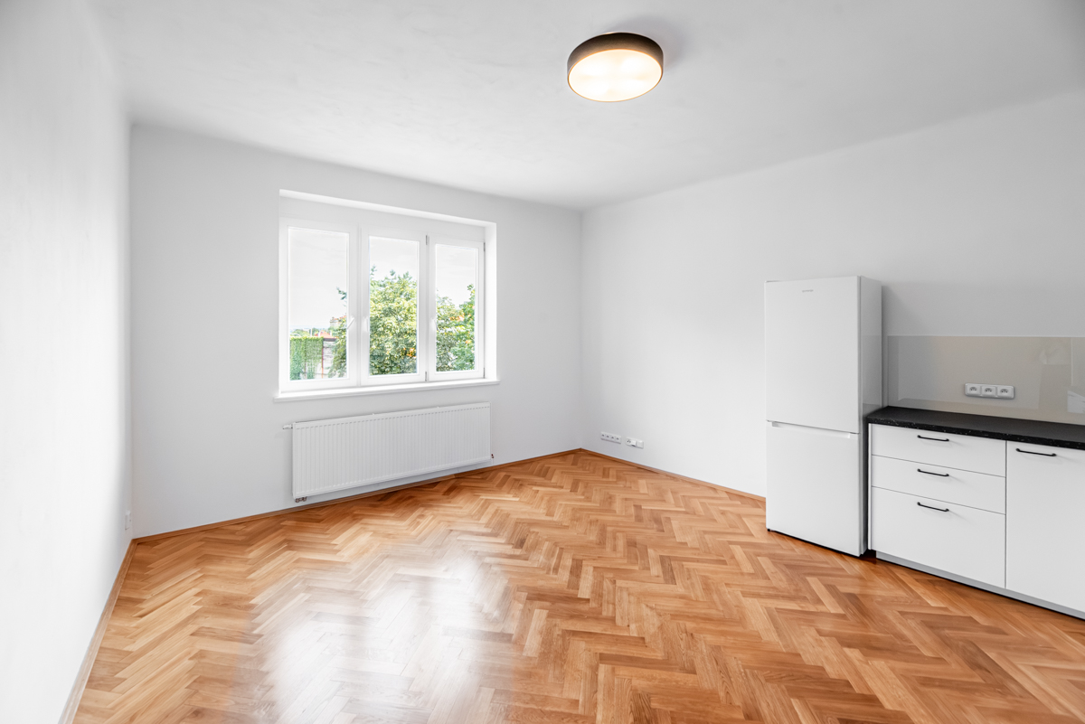 Pronájem bytu 3+kk s balkonem