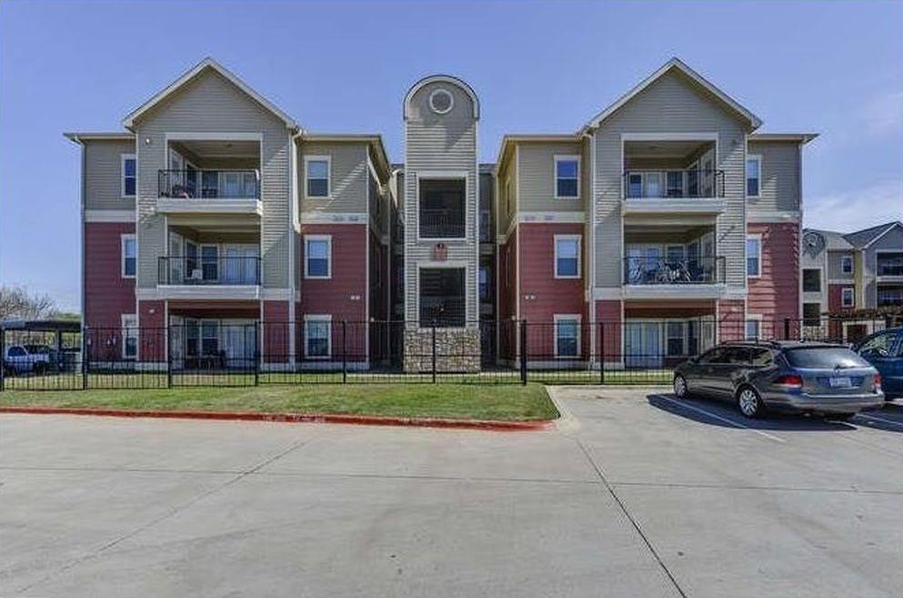 Vibrant Riverside Living in the Heart of Austin