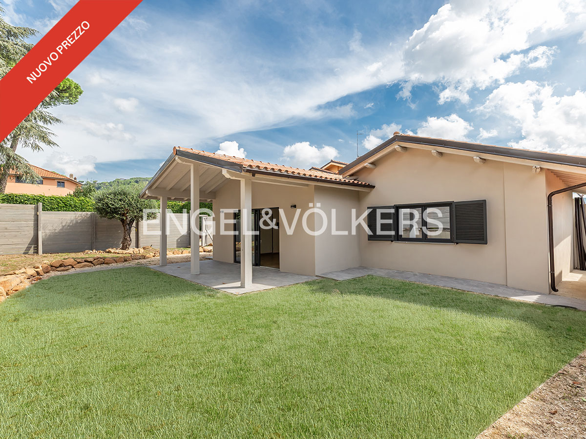 Villino indipendente con giardino in villa Liberty