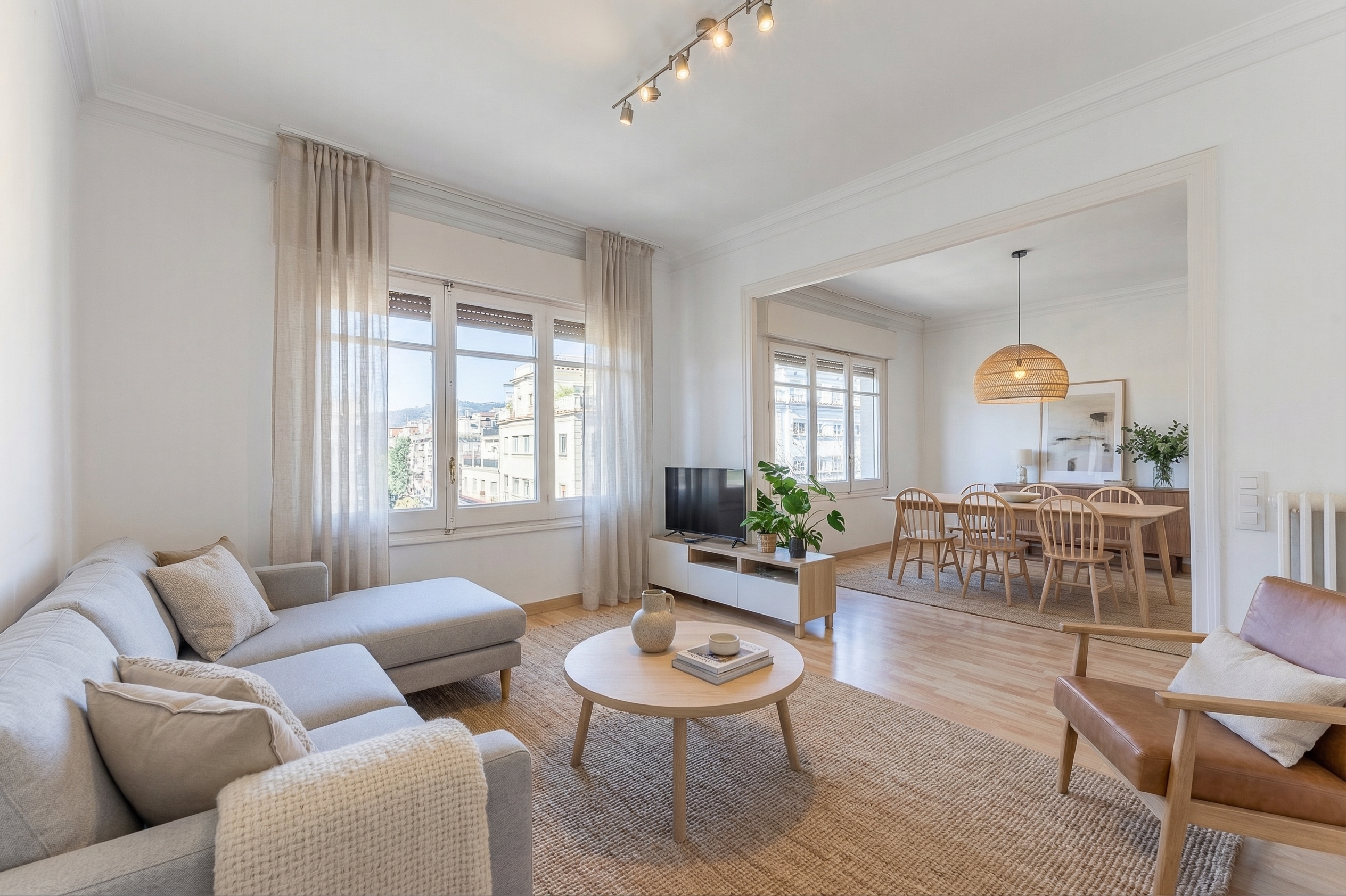 Habitatge exclusiu i lluminós al carrer Mandri