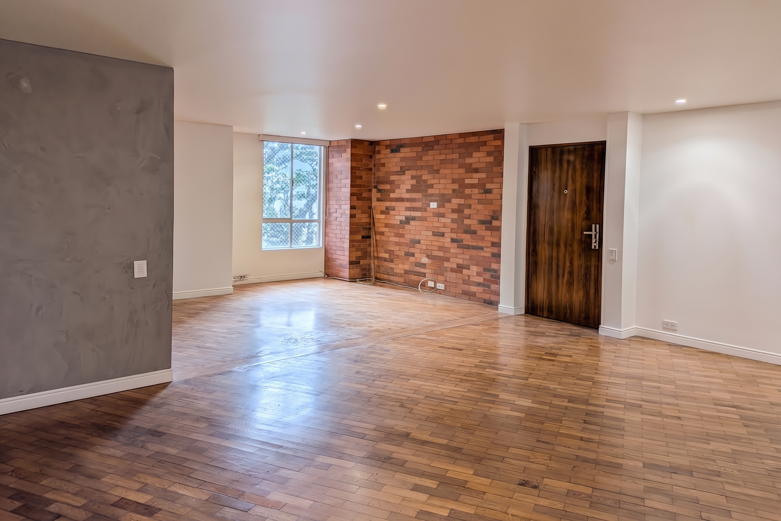 Apartamento con terraza para venta en Los Balsos, El Poblado