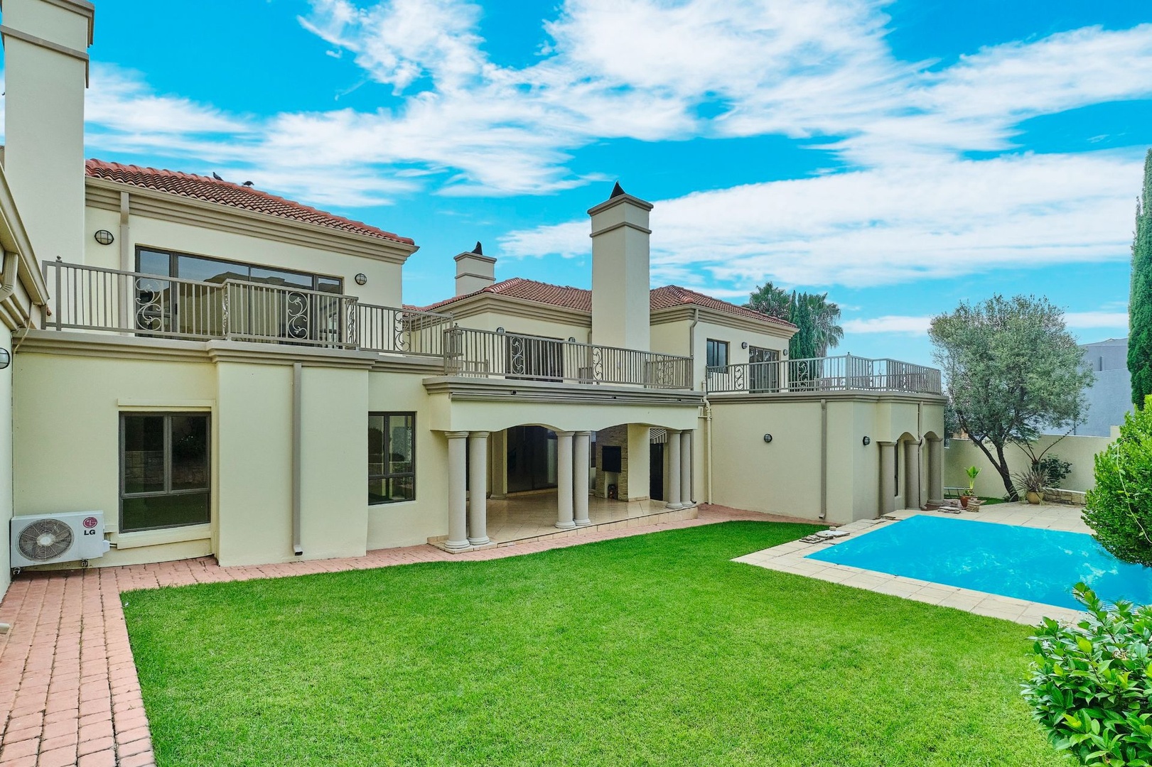 Spacious Family Home