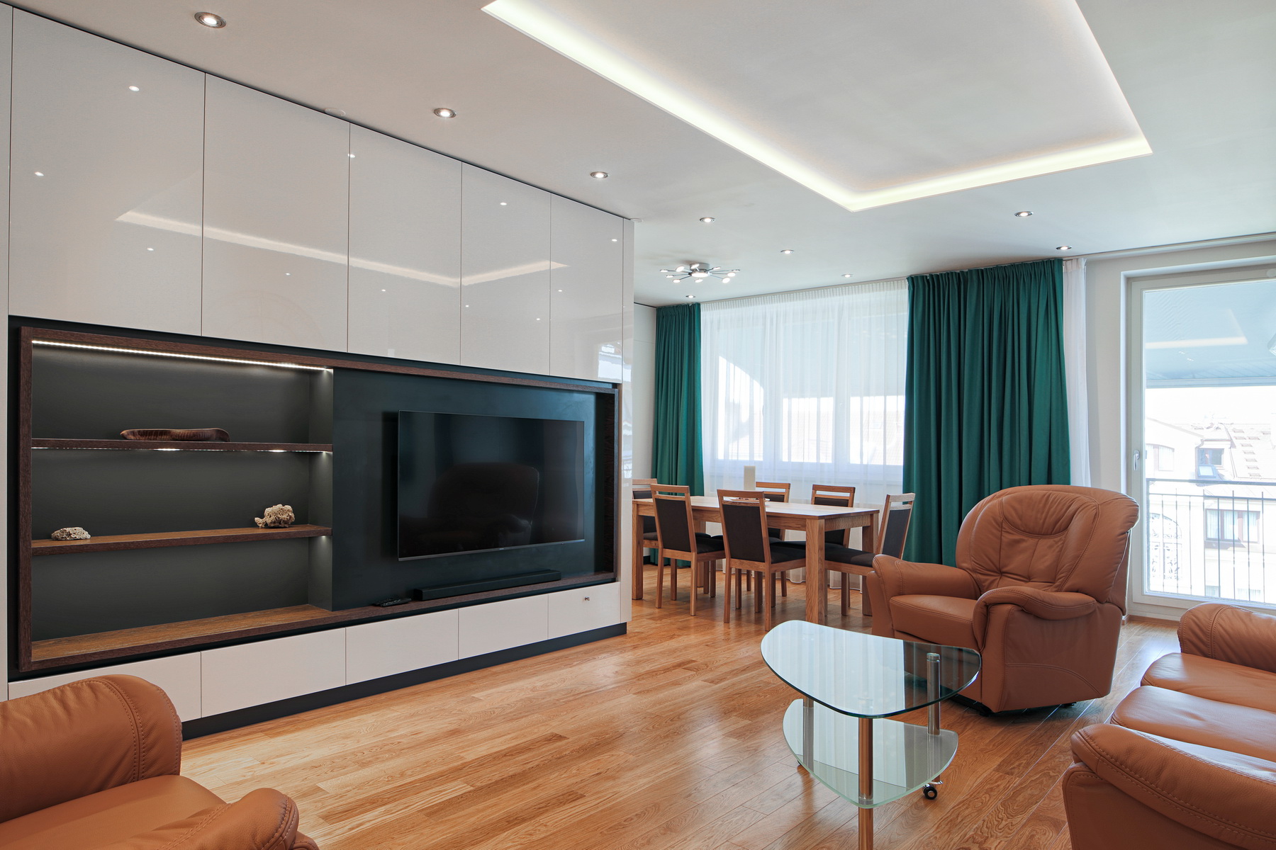 Rent a 4+kt apartment next to Dancing House