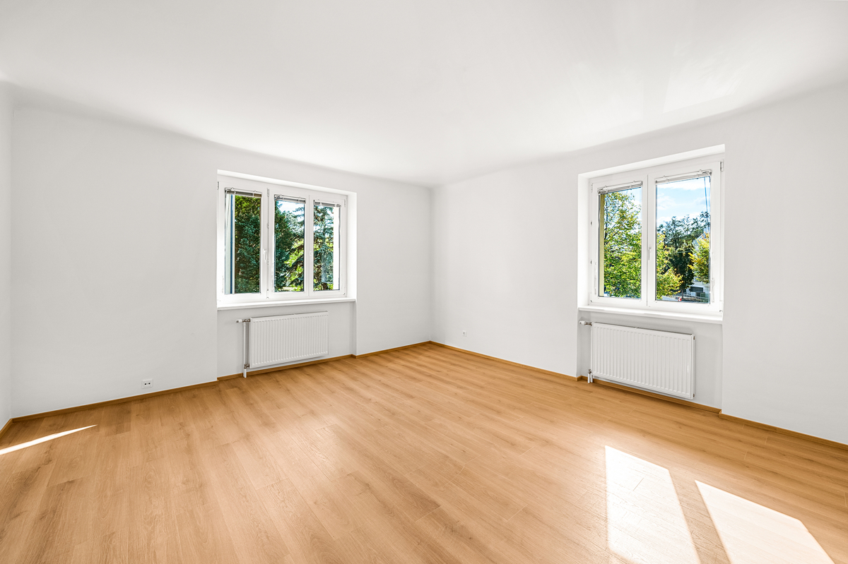 Neu-renoviertes 3-Zimmer-Büro/Ordination am Küniglberg - Provisionsfrei