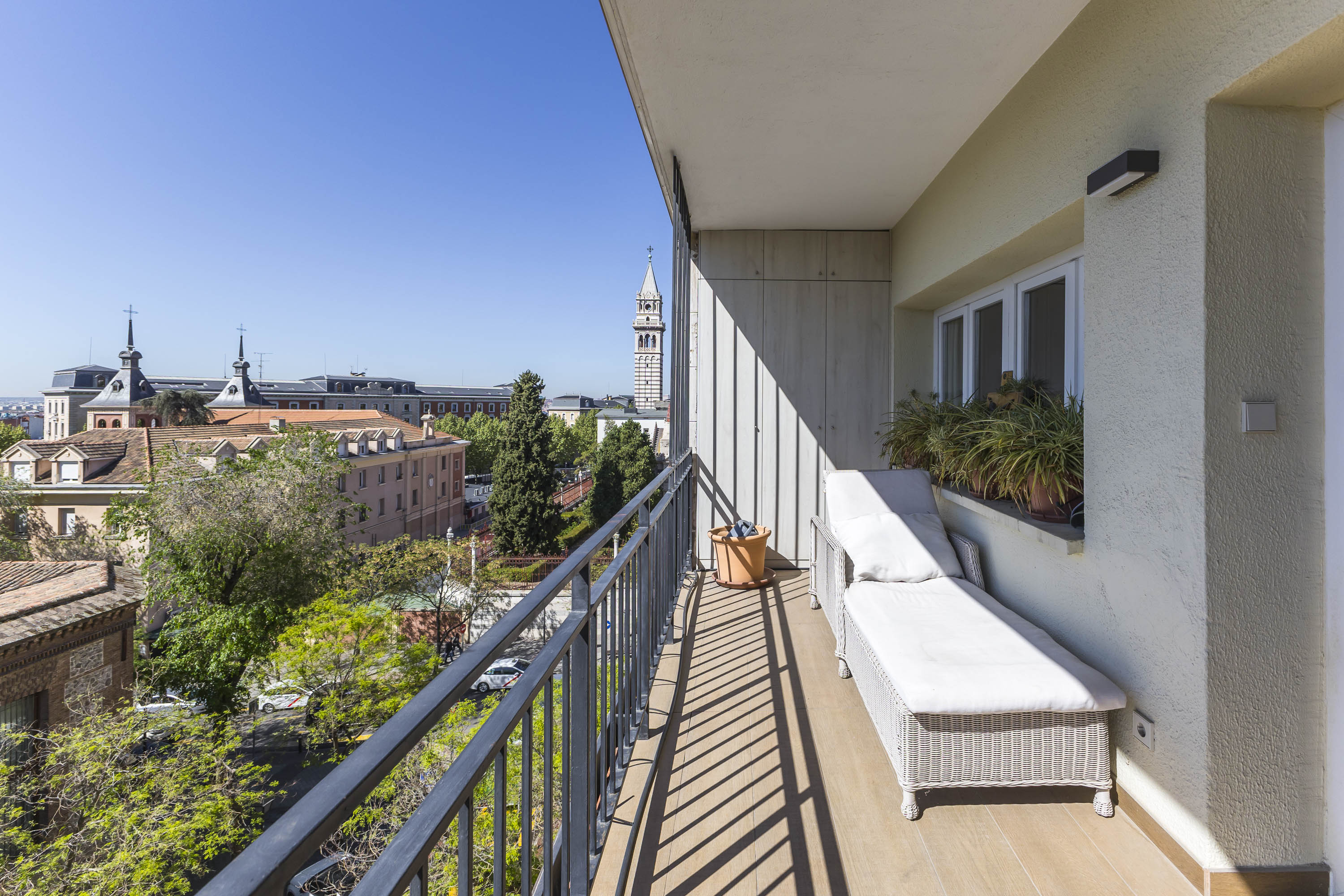 Elegant renovated home with panoramic views