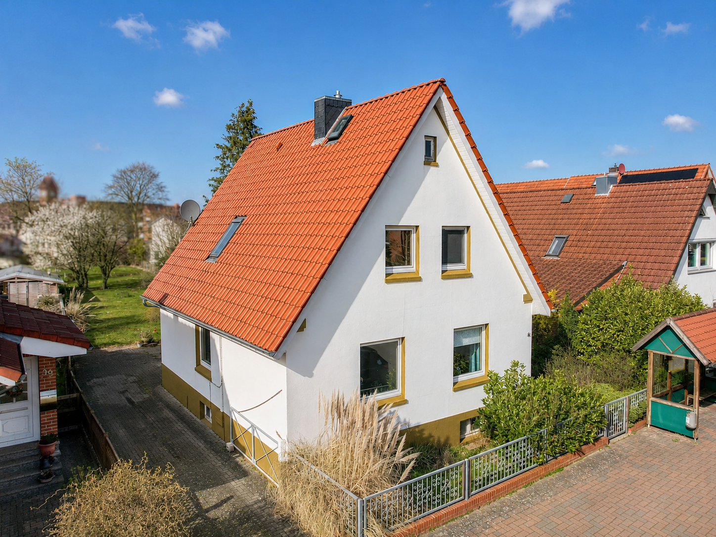 Einfamilienhausmit großem Grundstück in Schiffdorf-Spaden