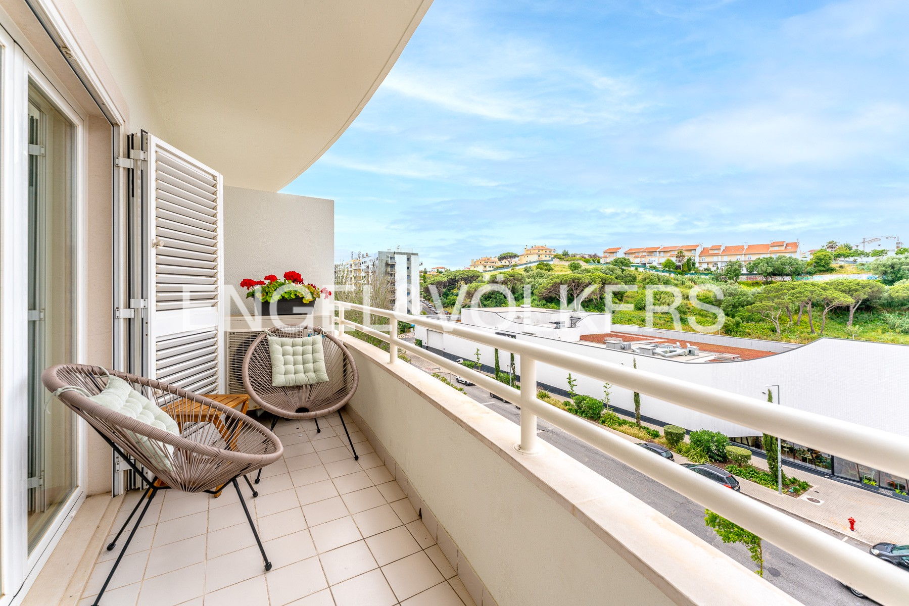 2-Bedroom Apartment | Monte Estoril