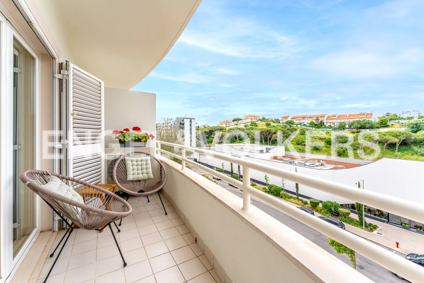 2-Bedroom Apartment | Monte Estoril