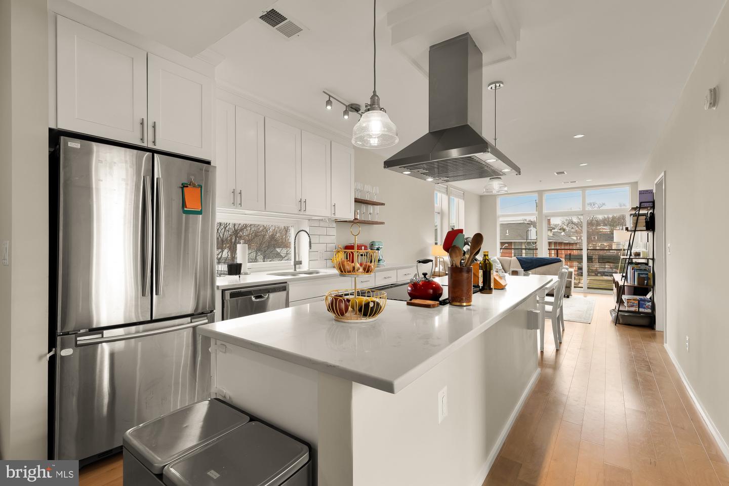 Modern Top-Floor Condo in the Heart of Petworth