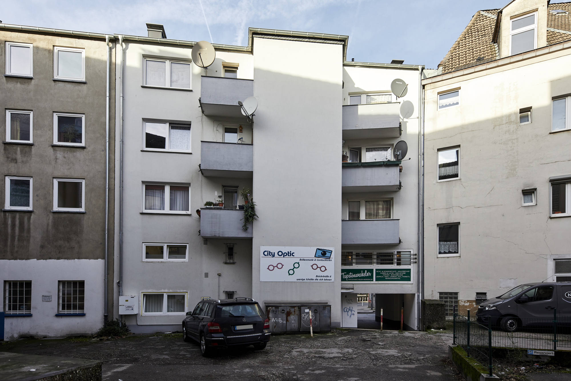 Wohn- und Geschäftshaus