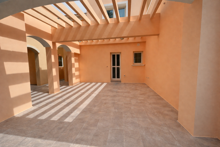 Well Maintained | Vacant | Ready now