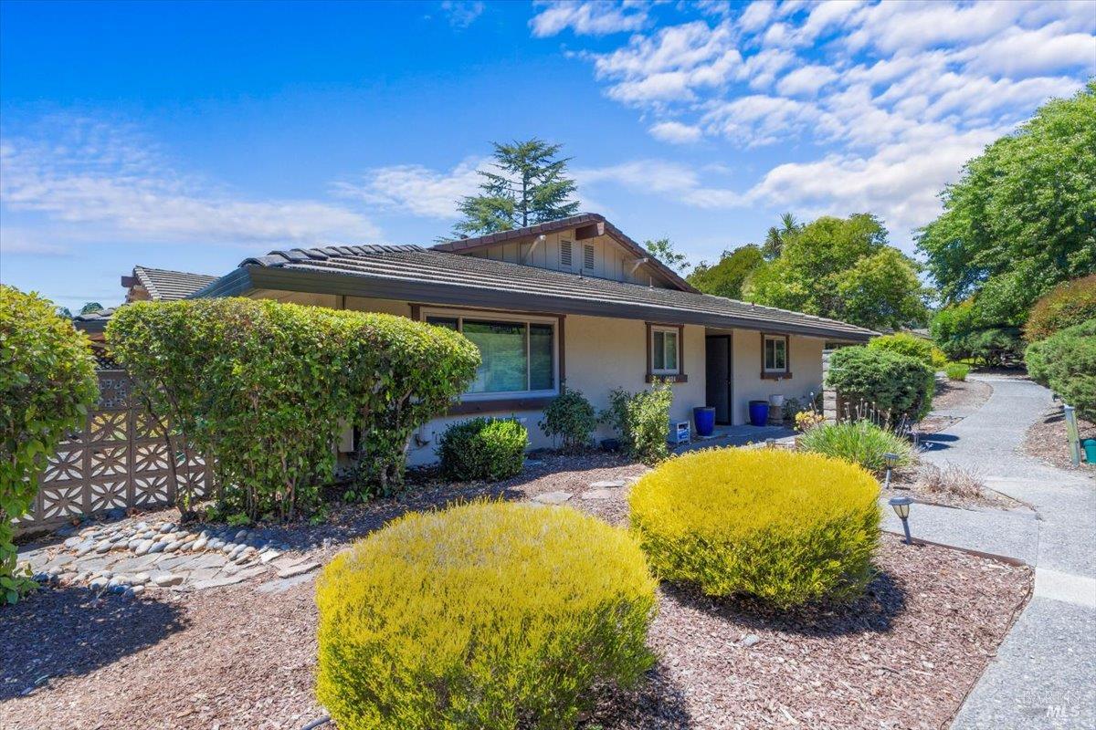 Turnkey Living in Wikiup’s Premier 55+ Community