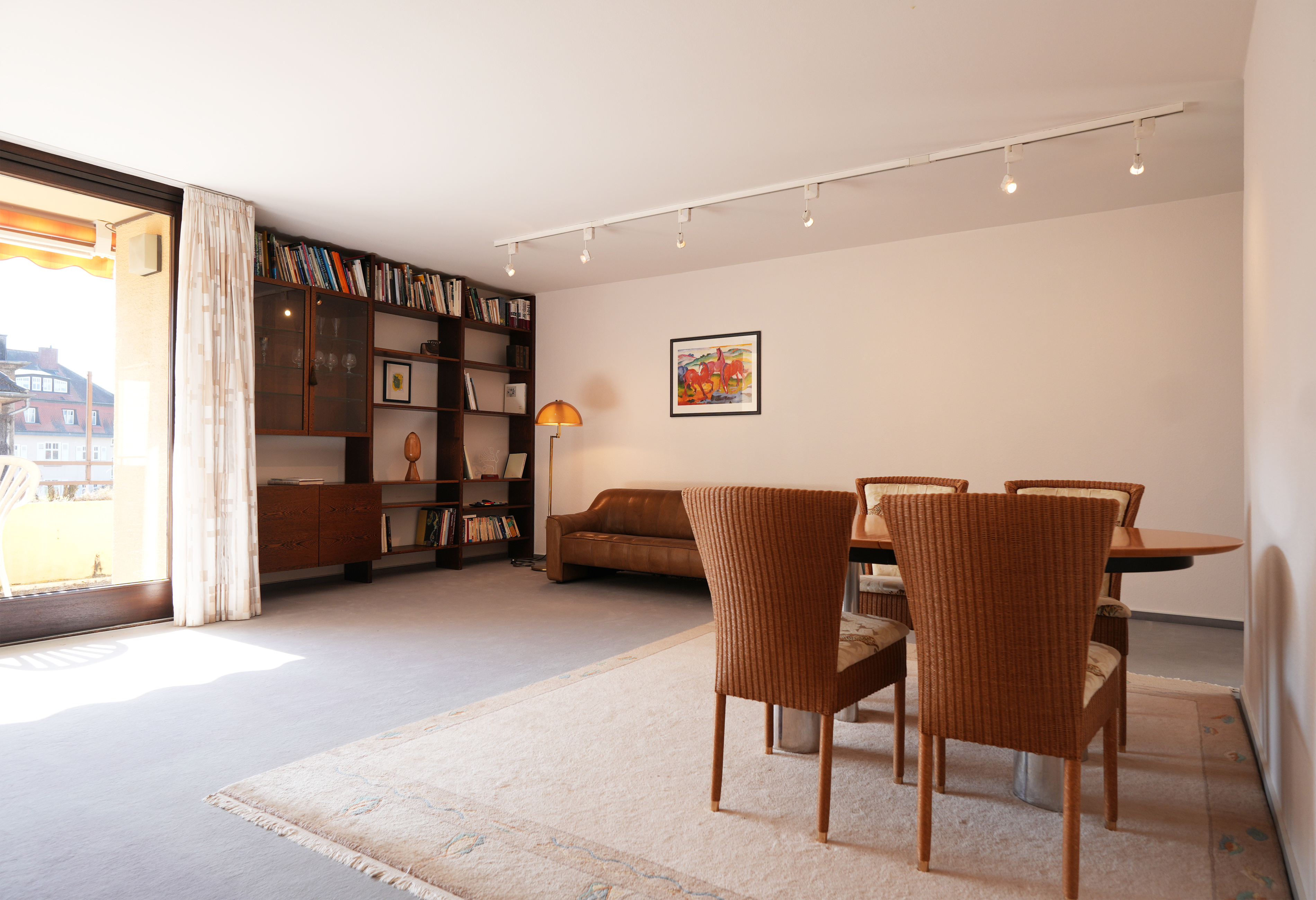 Attraktive Eigentumswohnung mit zwei Balkonen in Bestlage am Rotenbühl!