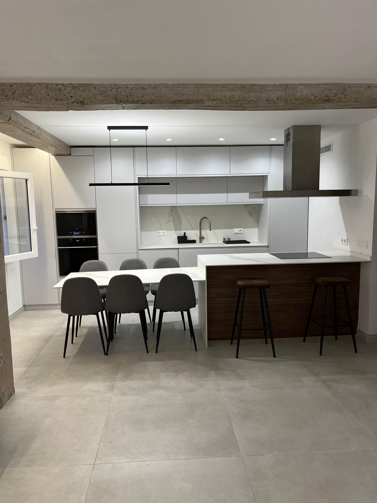 Magnificent bright, outward-facing home, fully renovated in Ayora, Valencia
