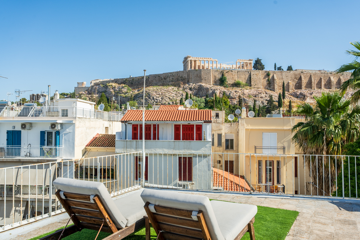 3rd floor investment apartment with AMA in Acropolis area
