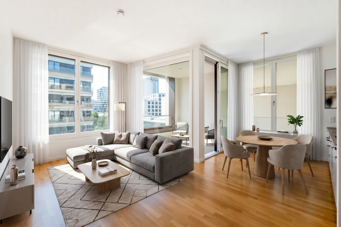 Modernes Wohnen in der Euopacity: 3-Zimmer-Apartment mit Wasserblick - Photo 1
