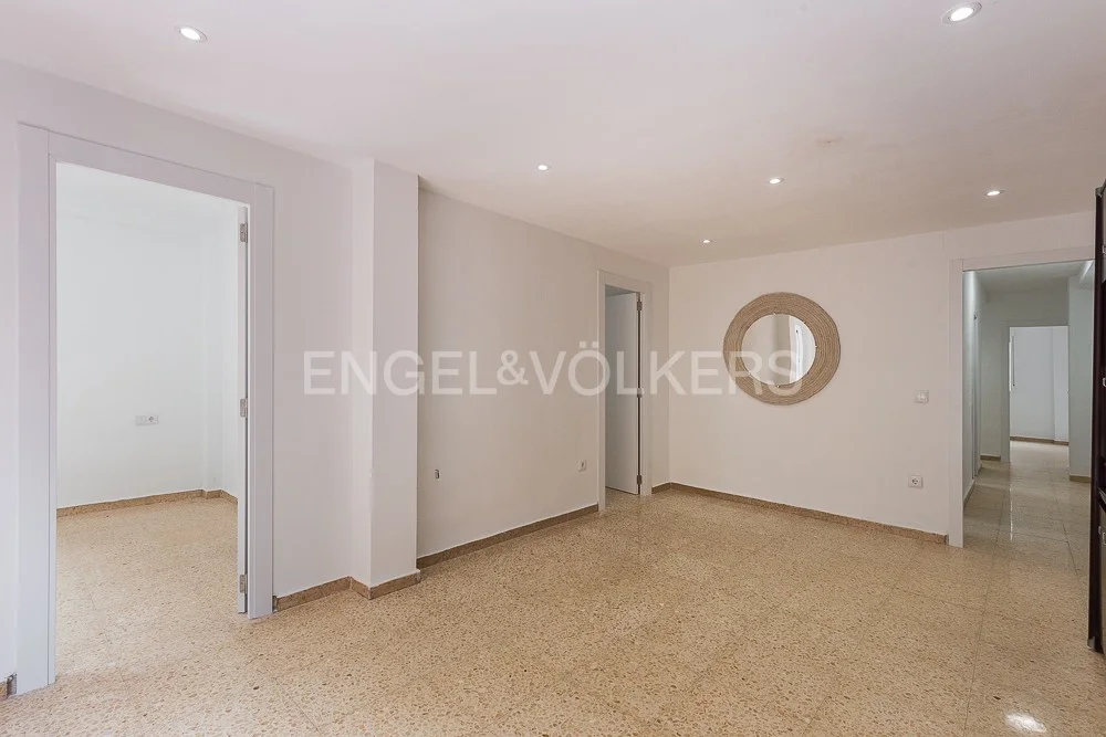 Great newly renovated flat in "Jesús"