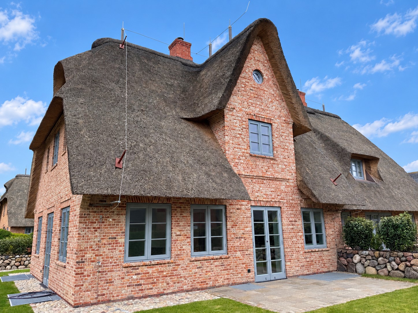 Neubau-Doppelhaus (FW) mit exklusivem Wohnkomfort