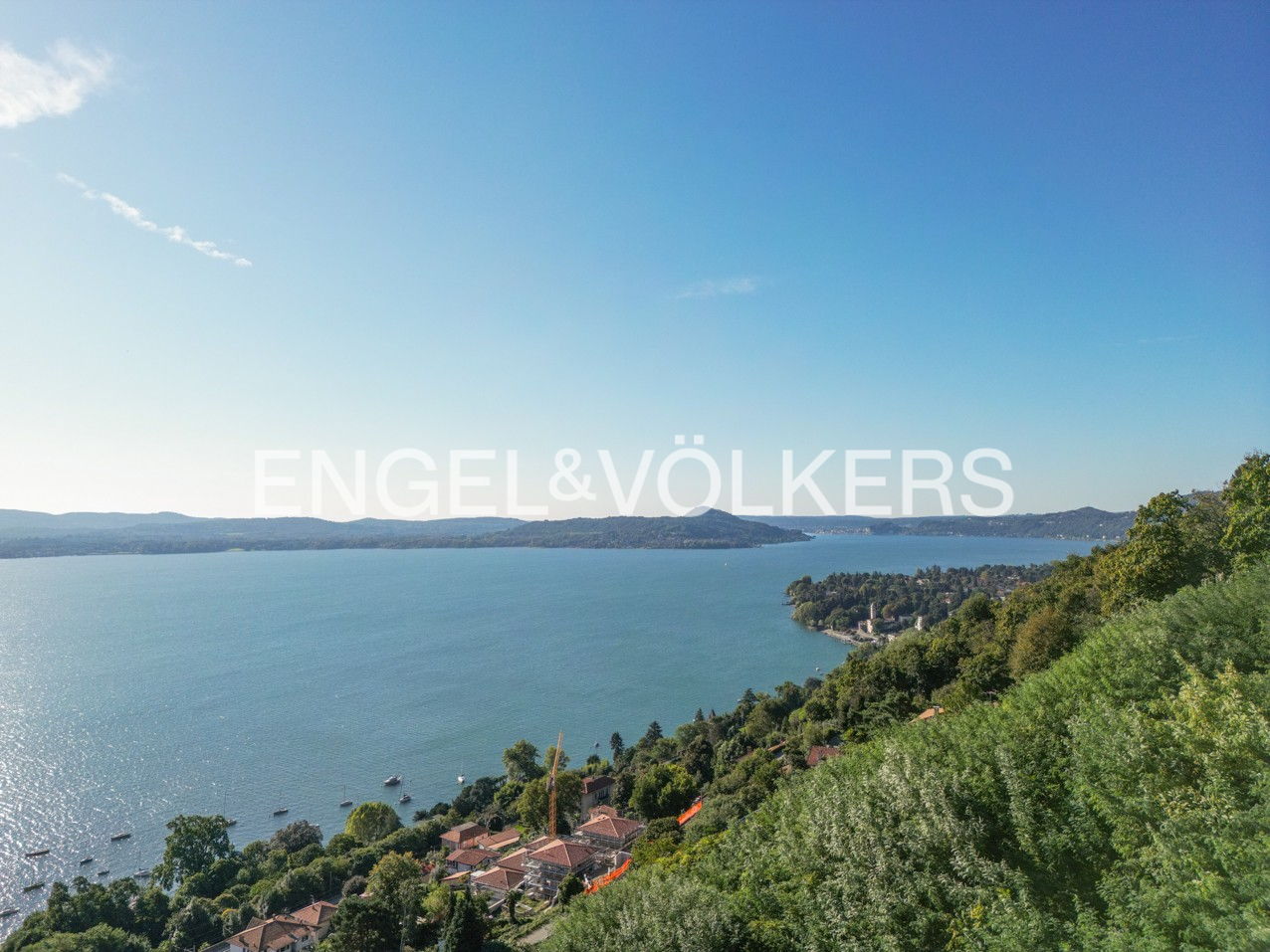 Terreni edificabili con vista lago