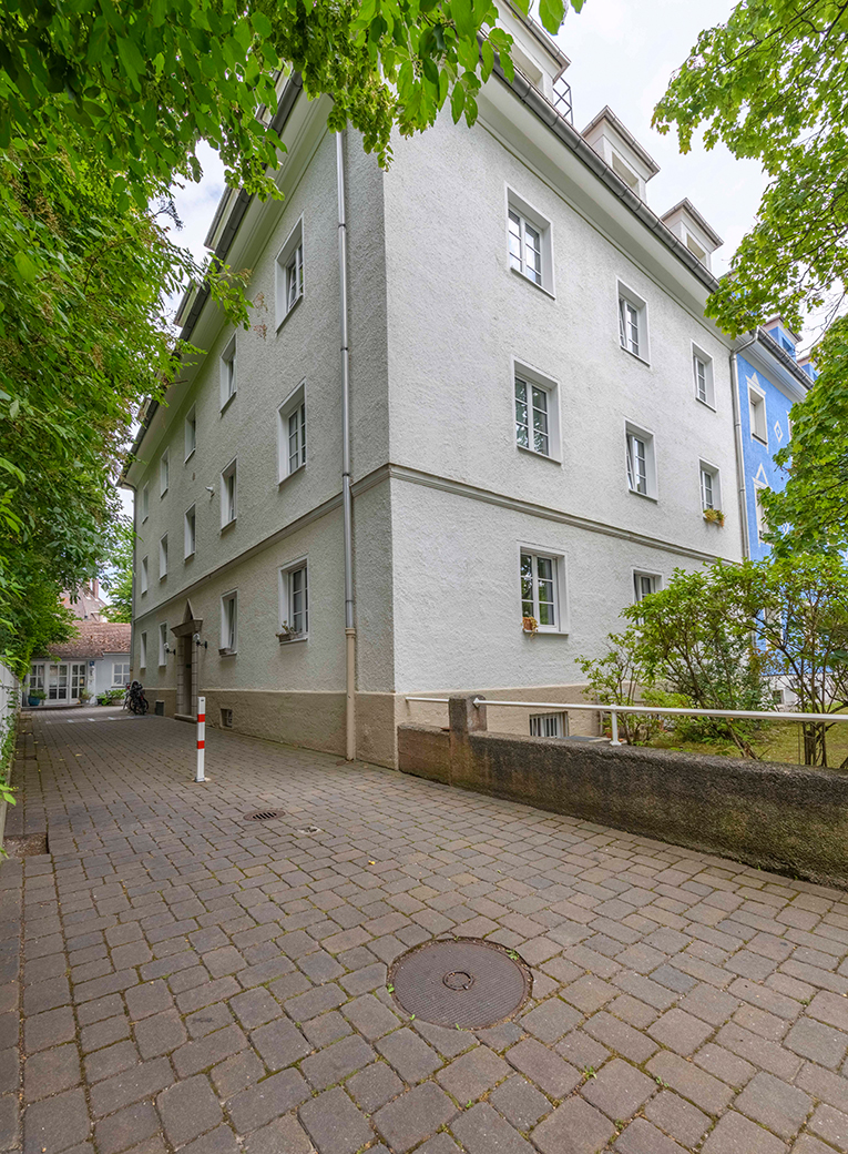 Helle 3-Zimmer Altbauwohnung in Toplage von München