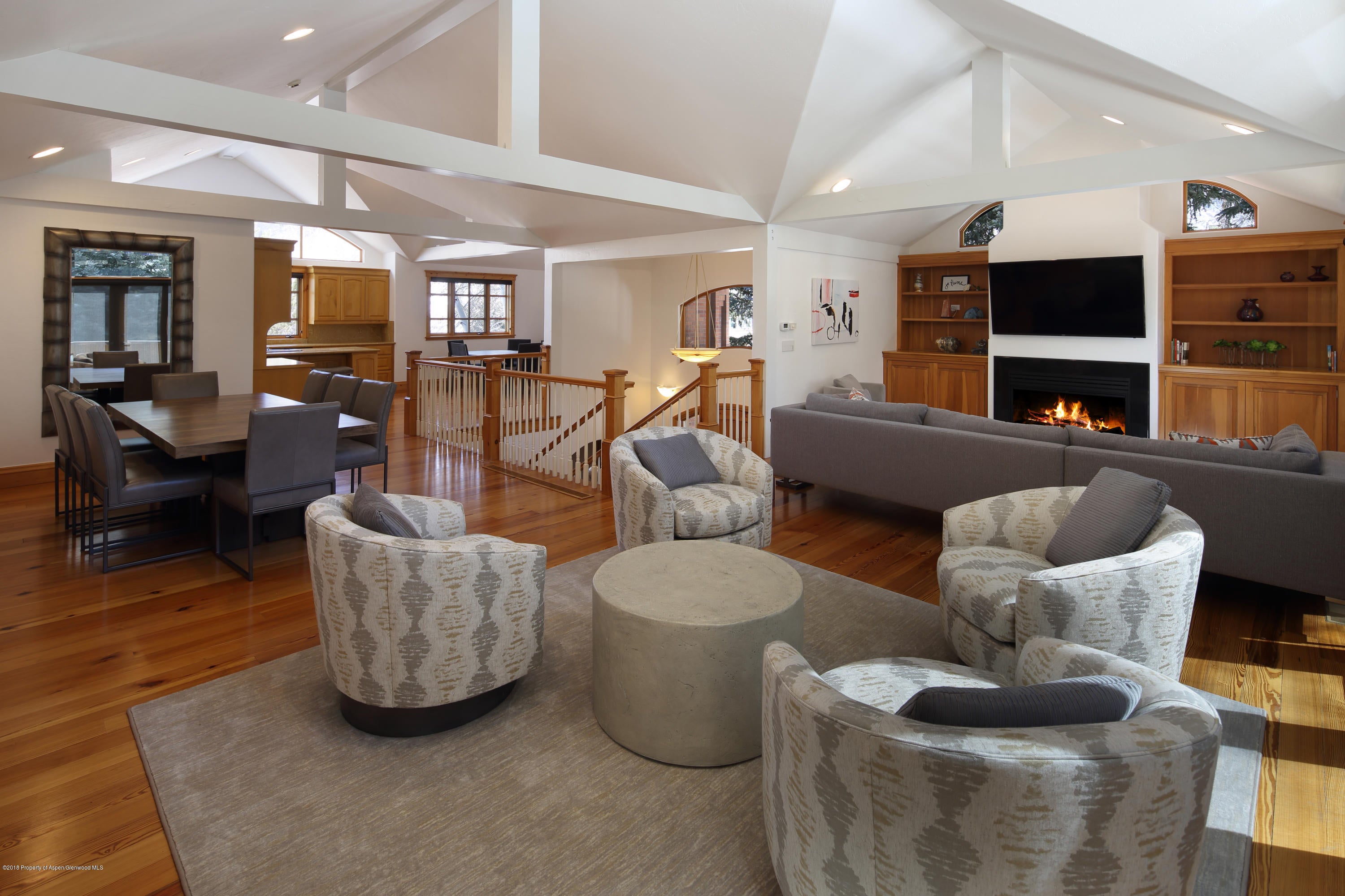 Mountain Contemporary Rental