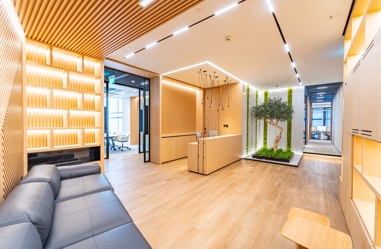 Impressive Luxury Workspace | Turnkey Office