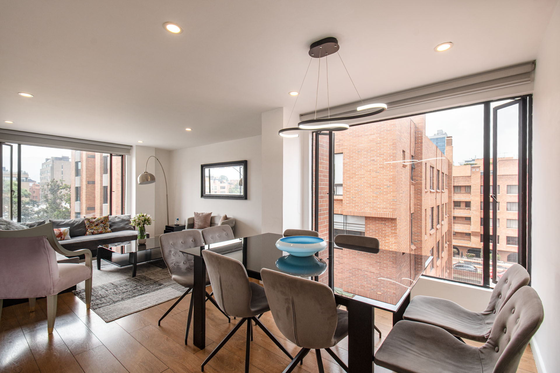 Penthouse iluminado  para venta en Chicó Navarra