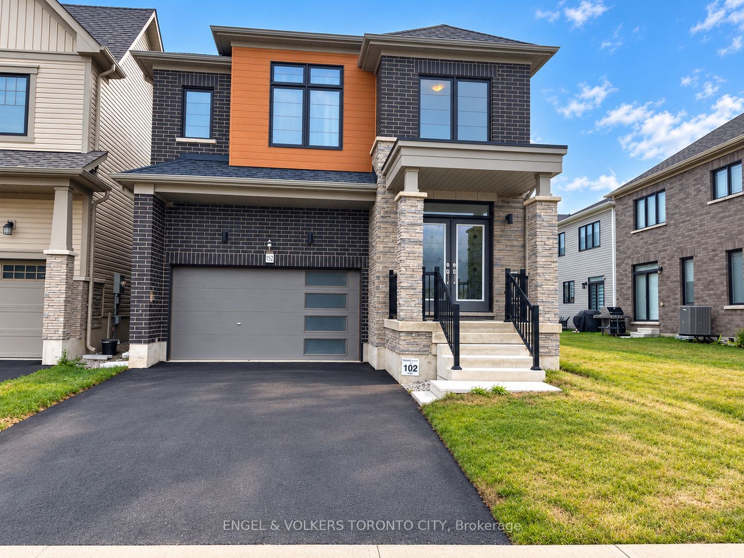 Welcome to 152 Lilac Circle - Your Dream Home in Caledonia!