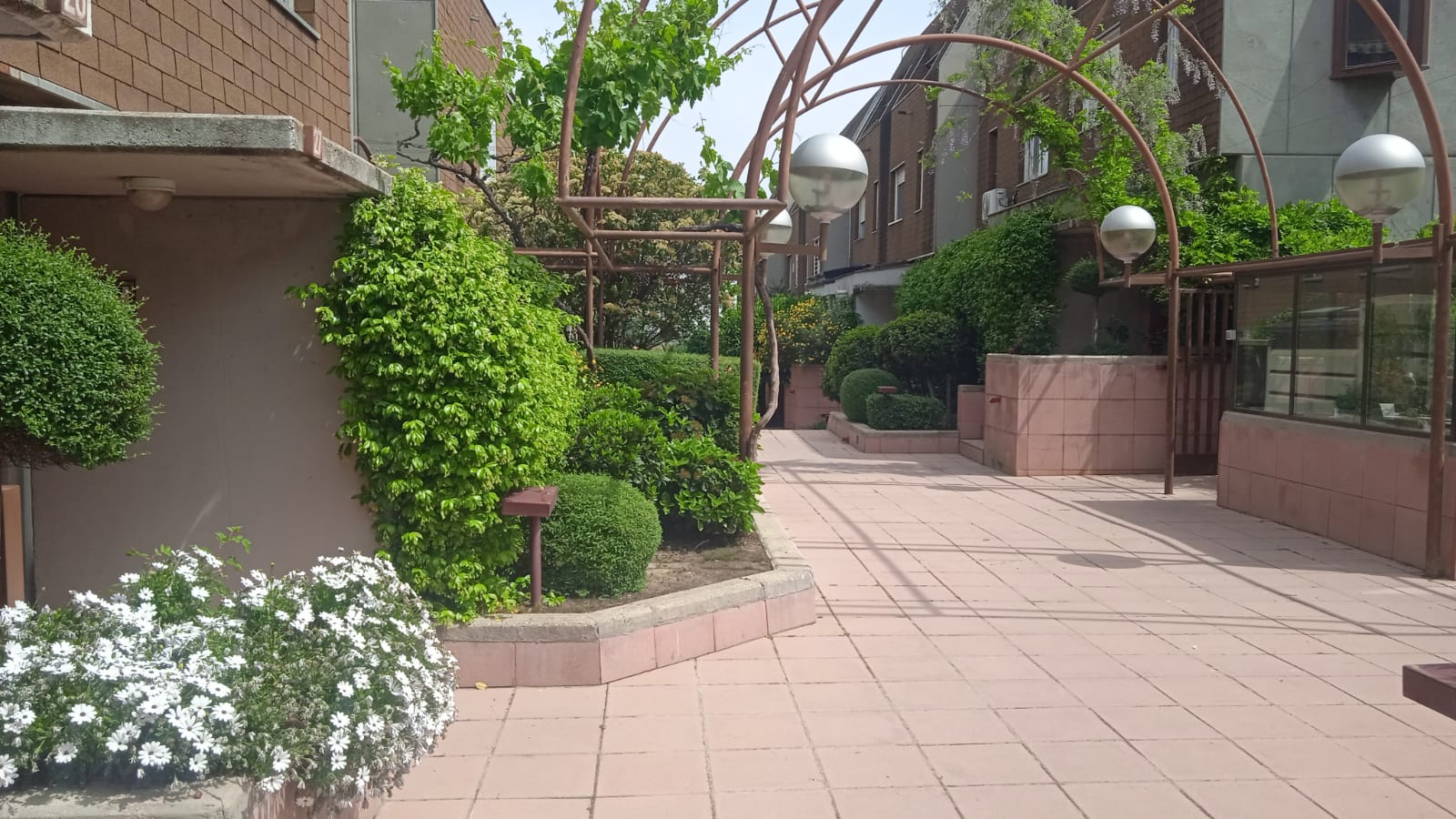 Magnificent townhouse for rent in Pozuelo de Alarcón.