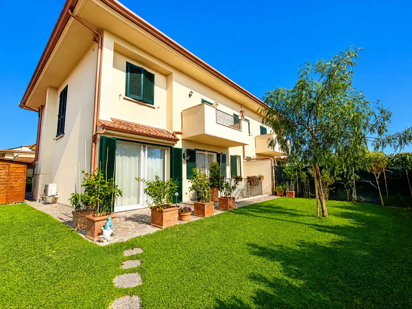 Green living in Grosseto: A3 energy-rated villa in the prestigious “Il Borgo” complex