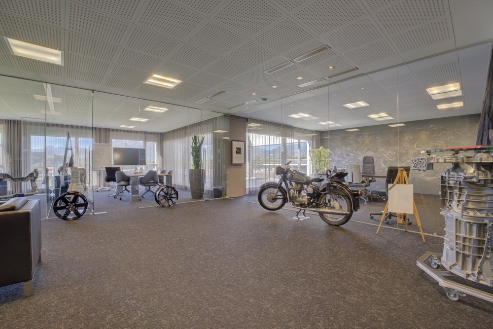 Moderne Bürofläche im 4. OG mit Terrasse