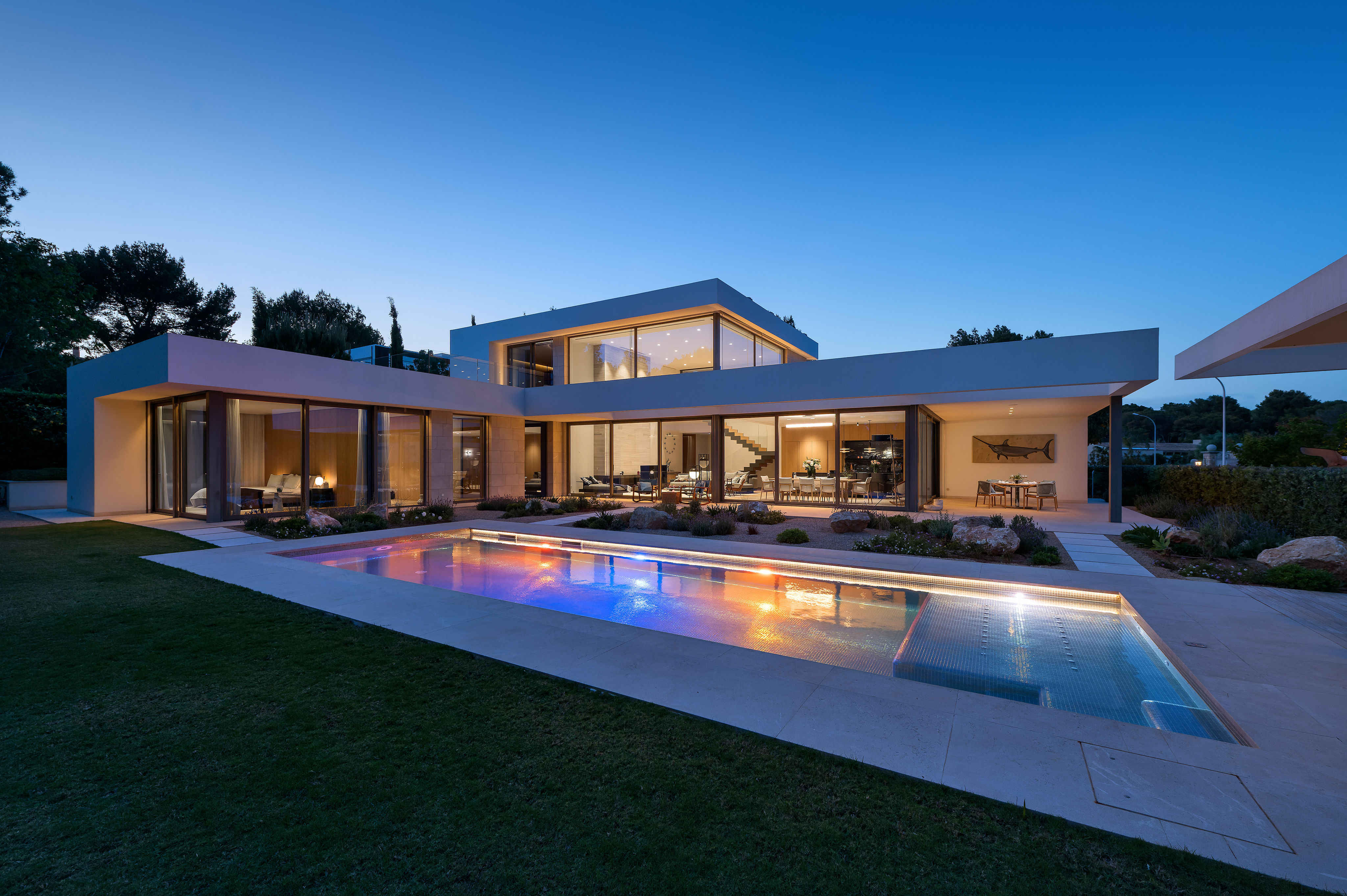 Energy-efficient designer villa in prime location