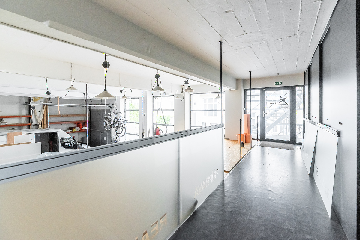 Production space with office facilities in Holešovice