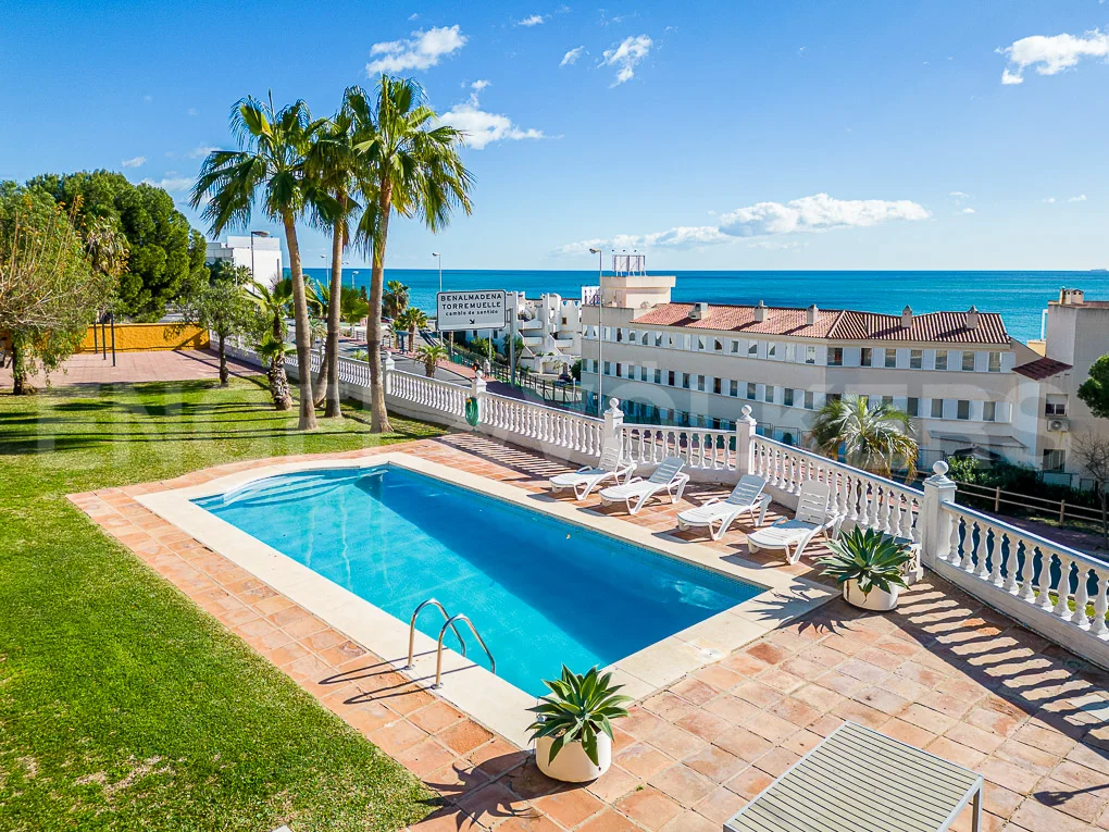 Villa estilo andaluz cerca de la playa