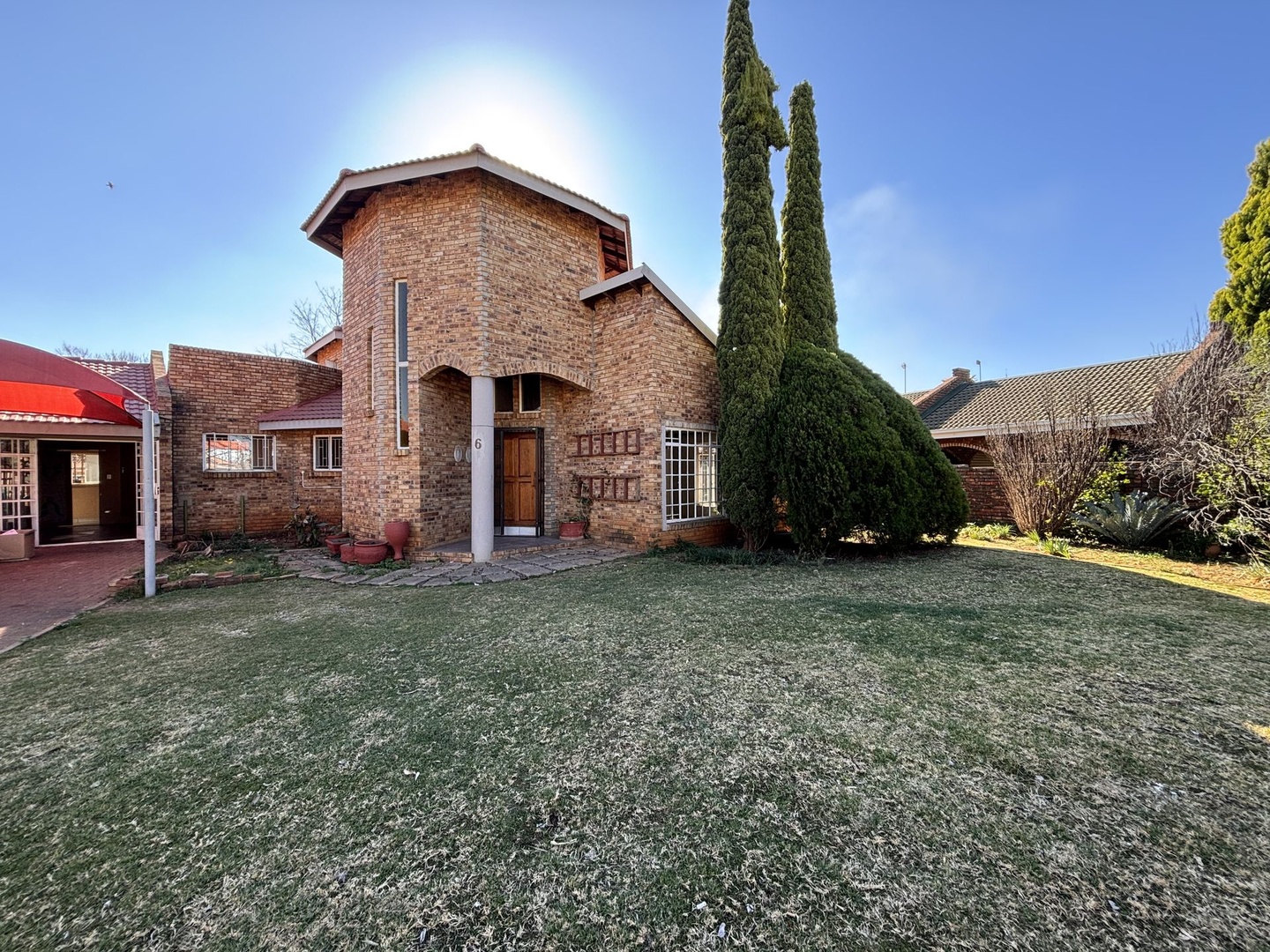 Neat 3 Bedroom Home in Grimbeekpark