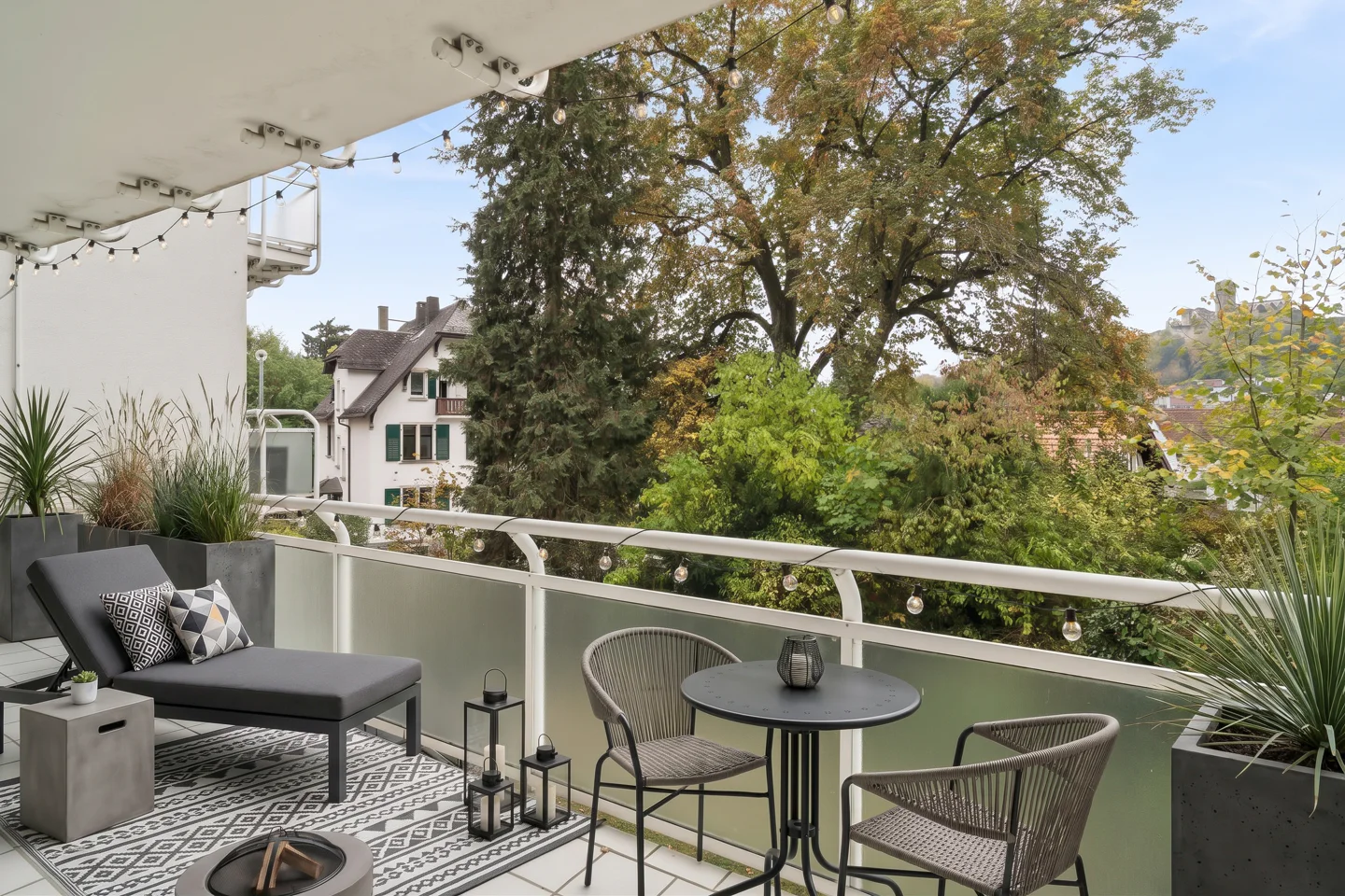 Lichtdurchflutete 4-Zimmer-Wohnung mit Sonnenbalkon im Herzen von Königstein - Foto 5