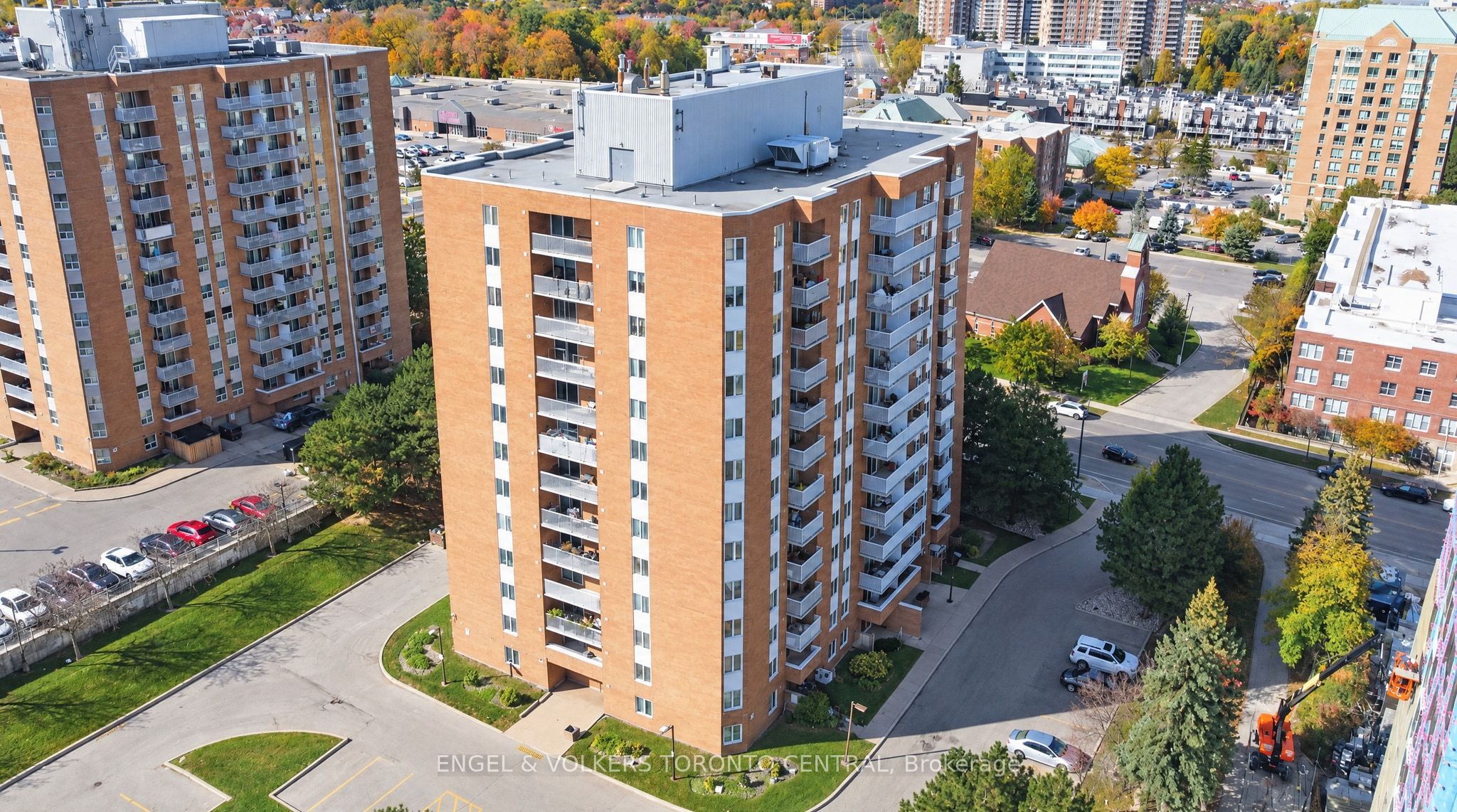 Bright & Spacious Condo Designed For Modern Living