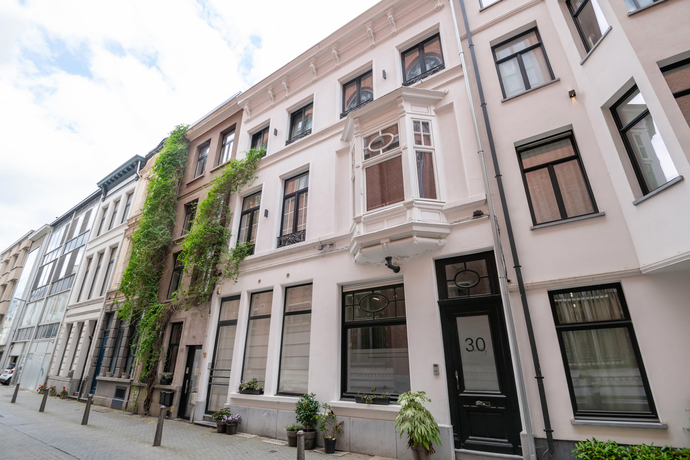 Dual home in central location in Antwerp